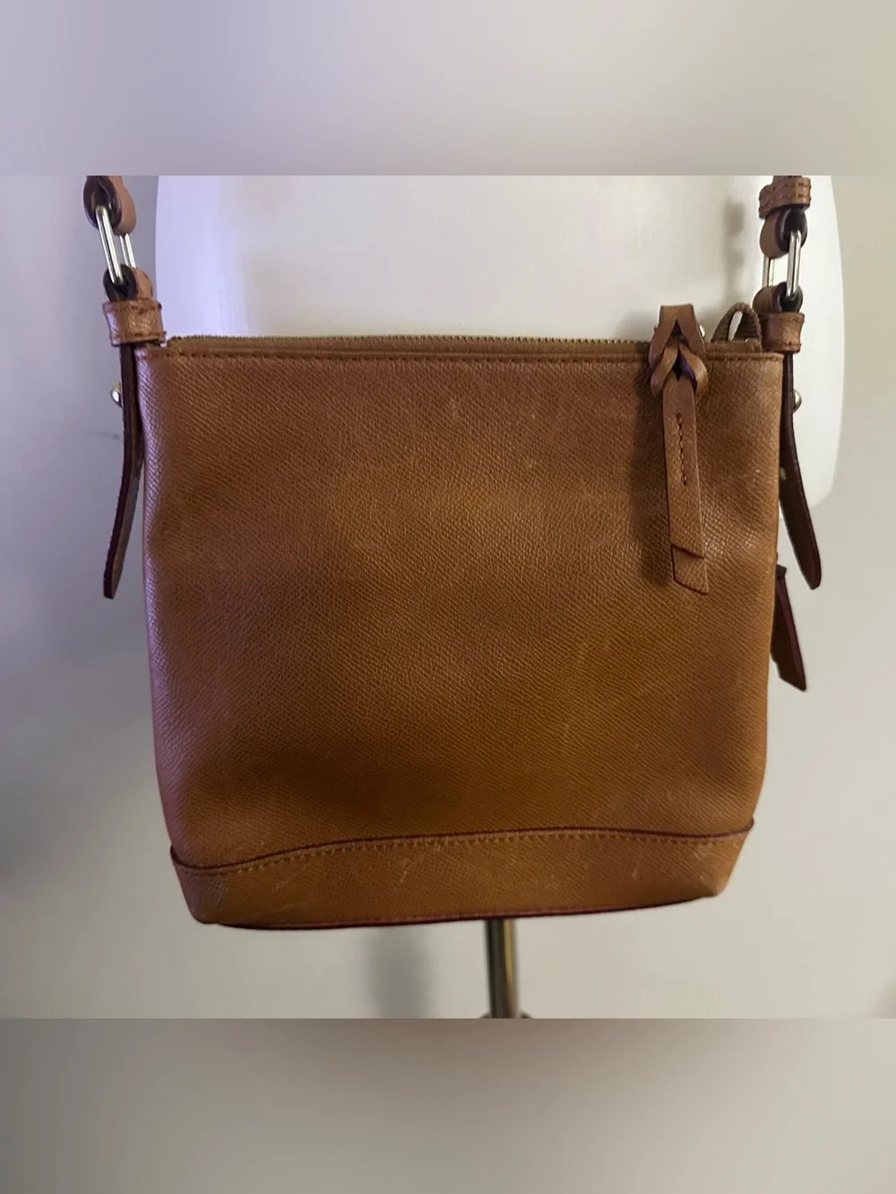 Dooney & Bourke Leather Crossbody Bag Equestrian Dark Academia Minimalist